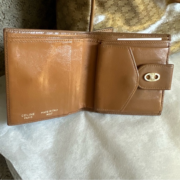 Celine Bifold Wallet - Picture 6 of 13